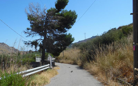 Termini Imerese:terreno agricolo contrada Chiusa