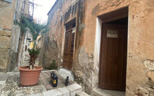 Termini Imerese: casa indipendente via Madonna Bella