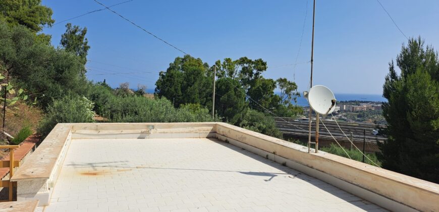 Termini Imerese: villetta contrada Bevuto