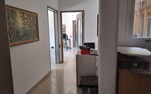 Termini Imerese: appartamento via Garibaldi