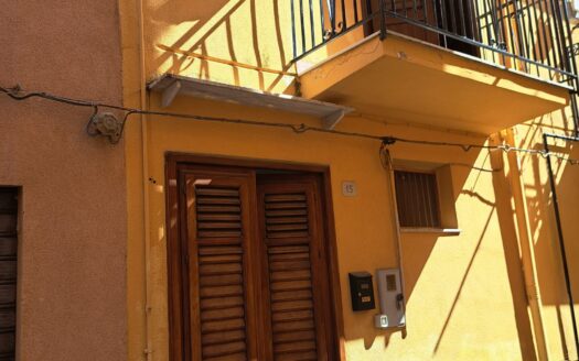 Termini Imerese: casa indipendente via Lanzarotta