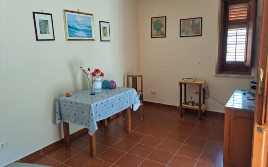 Termini Imerese: villetta contrada Bevuto