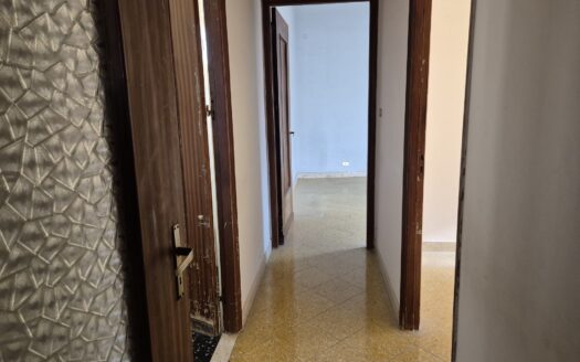 Termini Imerese: appartamento via Santissimo Salvatore