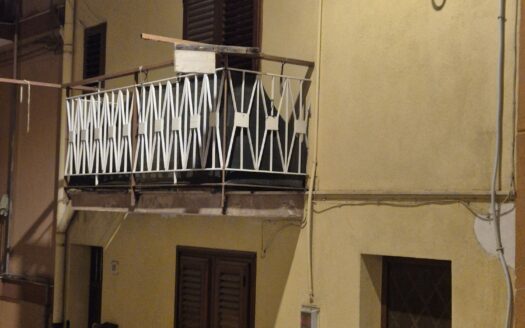 Termini Imerese. casa indipendente via Teresi