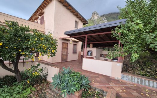 Termini Imerese: villa contrada Brucato