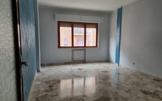 Termini Imerese:appartamento via San Vincenzo De Paoli
