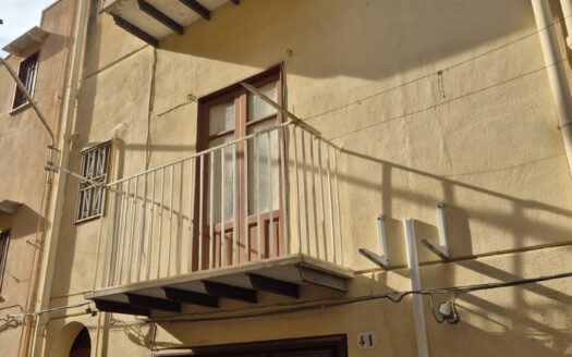 Termini Imerese: casa indipendente via Taranto