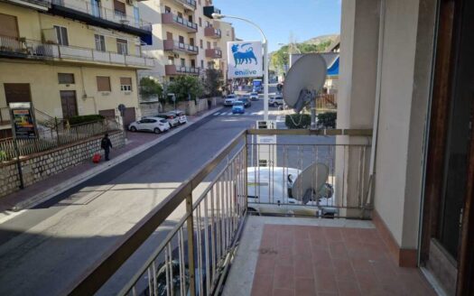 Termini Imerese:appartamento via Falcone e Borsellino