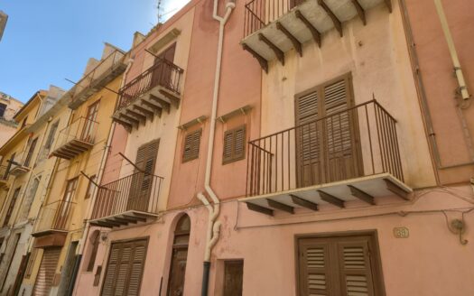 Termini Imerese: casa indipendente via Spadaro