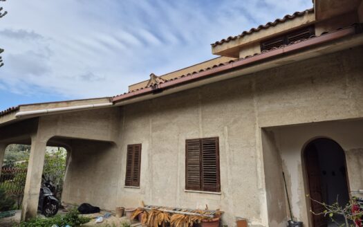 Termini Imerese: villa contrada San Girolamo