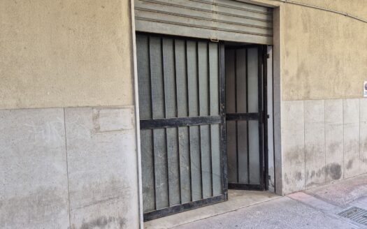 Termini Imerese: magazzino vico Di Stefano