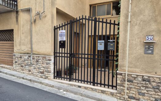 Termini Imerese: appartamento via Giacinto Lo Faso