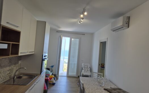 Termini Imerese:appartamento in villa contrada Incallisi