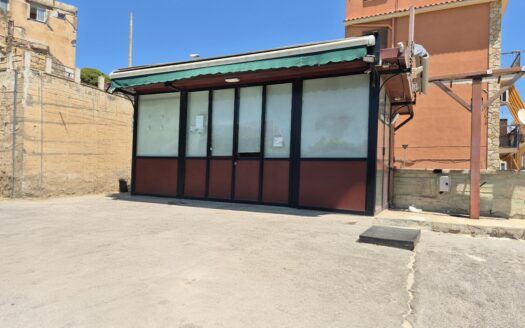 Termini Imerese: Immobile commerciale via Zara