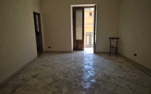 Termini Imerese: appartamento via Armando Diaz