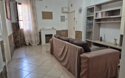 Termini Imerese: appartamento via Pietro Di Novo