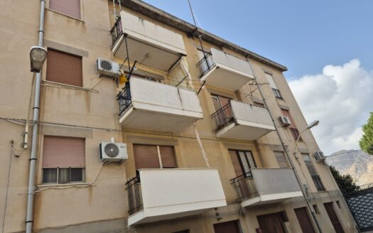 Termini Imerese: appartamento via Salvatore Cimino